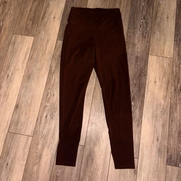 PINK Victoria's Secret Dark Brown Leggings - Picture 1 of 4